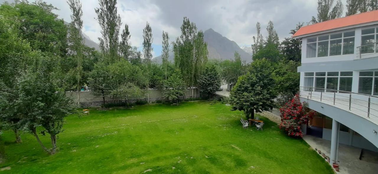 Hotel Reego Skardu Exterior photo