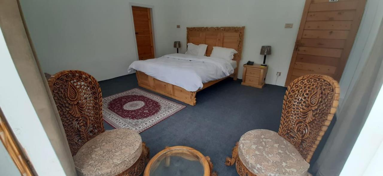 Hotel Reego Skardu Exterior photo