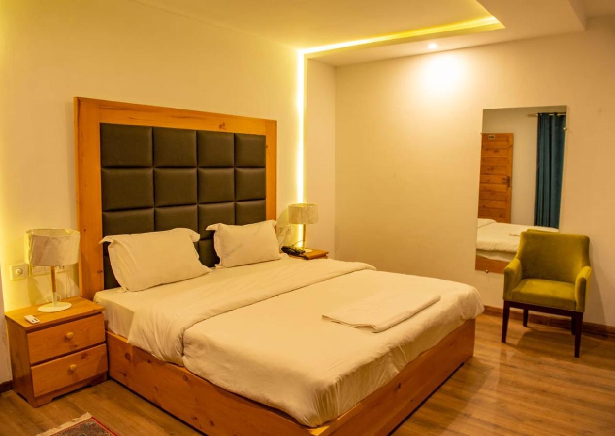 Hotel Reego Skardu Exterior photo