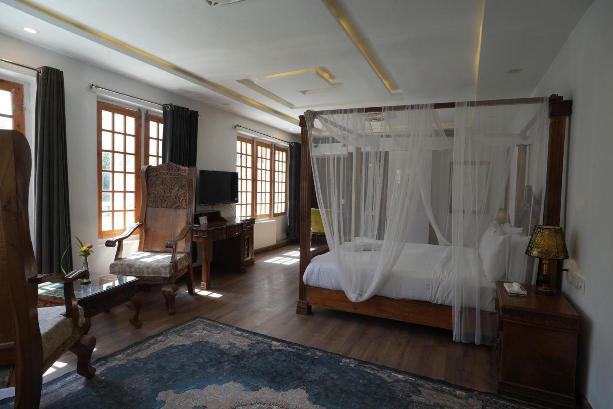 Hotel Reego Skardu Exterior photo